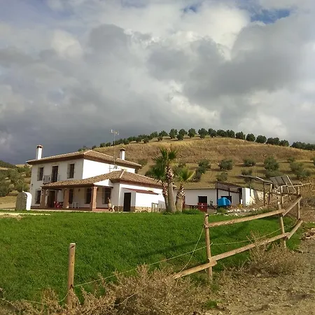 Hostel Olivar Pajaron *